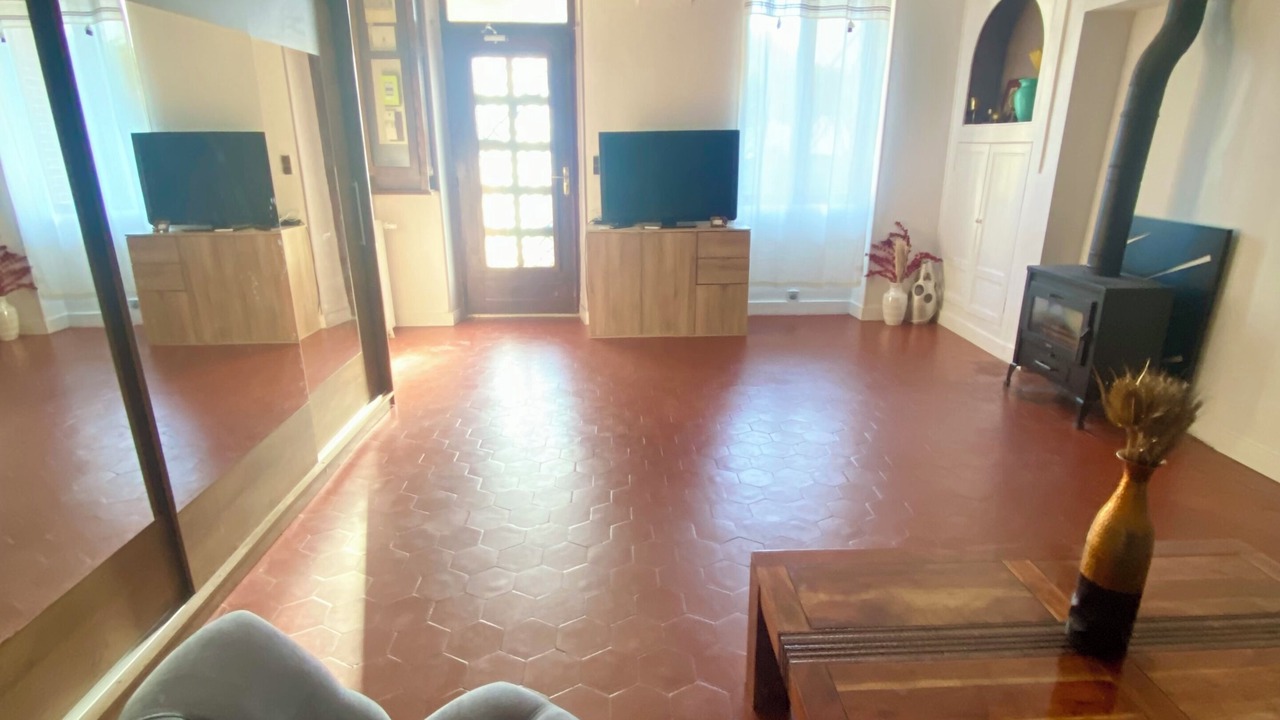Photo of Livingroom in Saint-Clement
