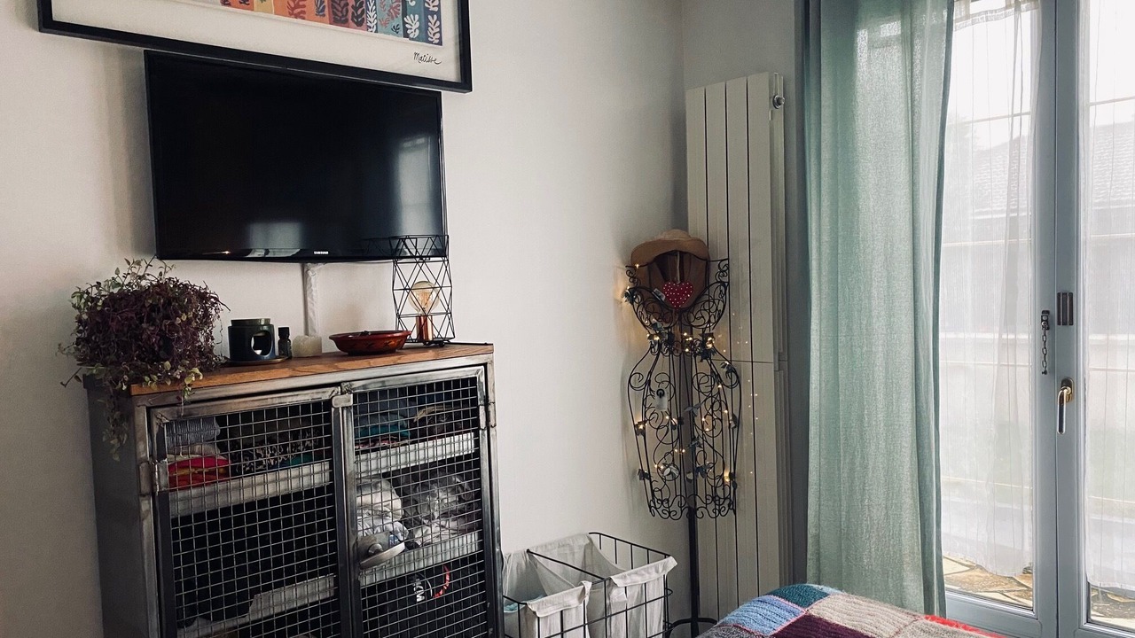 Photo of Bedroom in Mery-sur-Oise