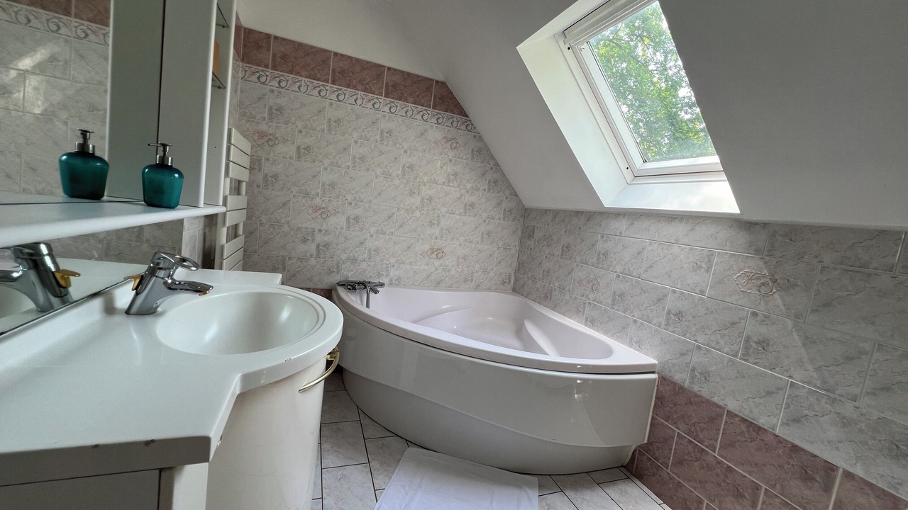 Photo of Bathroom in La Houssaye-en-Brie