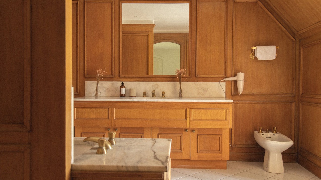 Photo of Bathroom in Poigny la Foret