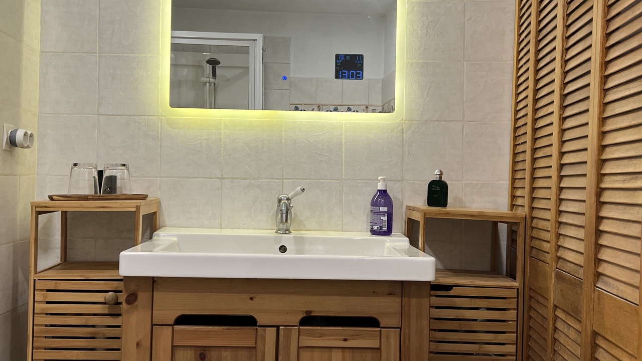Photo of Bathroom in Villejuif