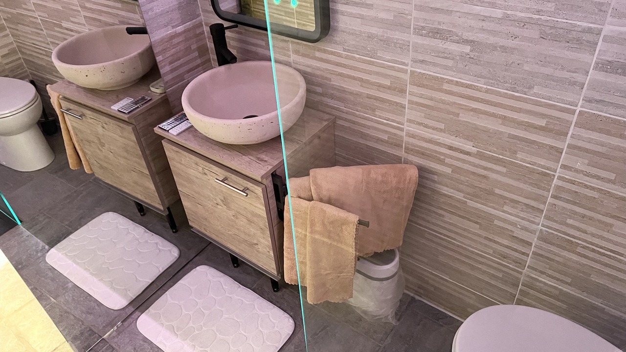 Photo of Bathroom in Villejuif