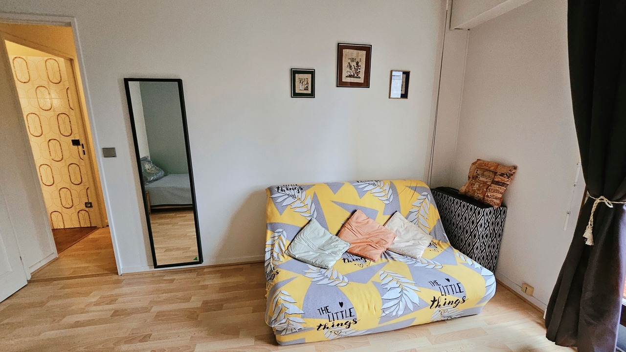 Photo of Bedroom in Front de Lac