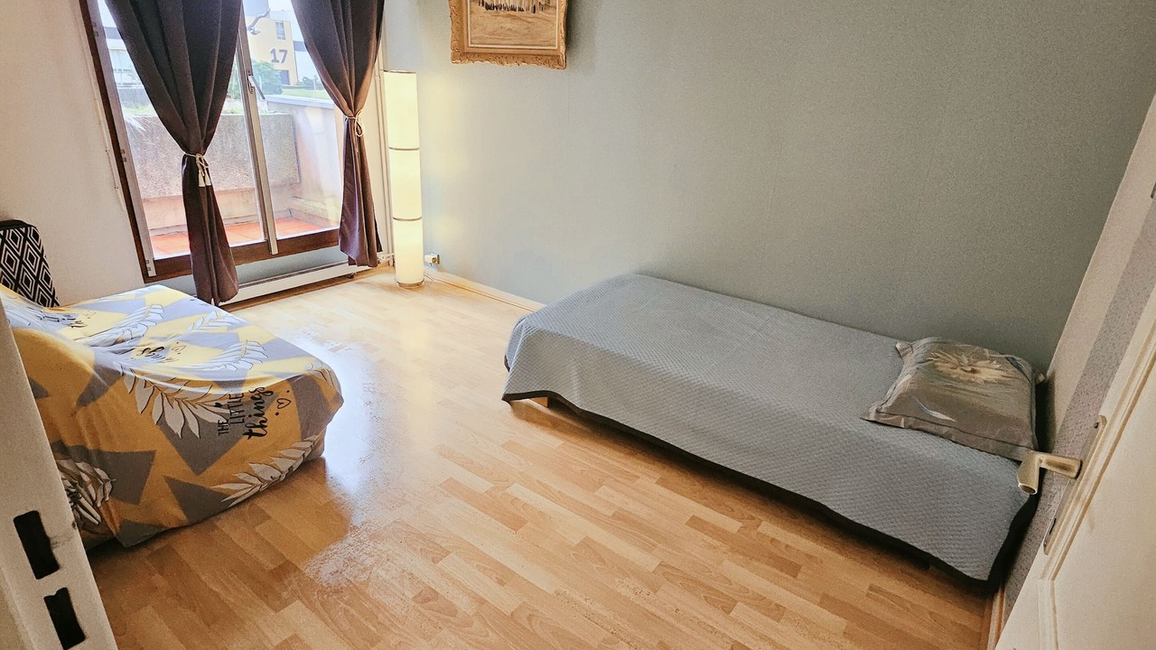 Photo of Bedroom in Front de Lac