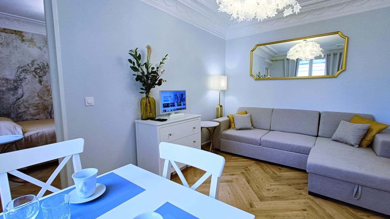 Photo of Livingroom in Notre-Dame