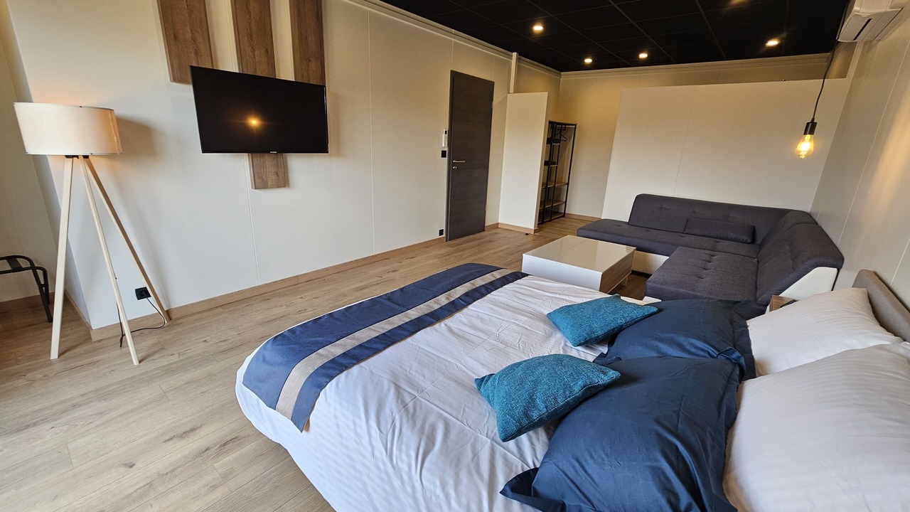 Photo of Bedroom in Dommartin-la-Chaussee