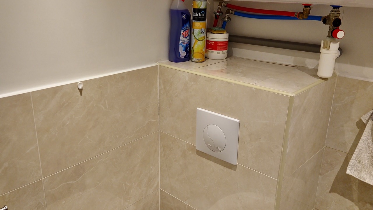 Photo of Bathroom in Les Pavillons-sous-Bois