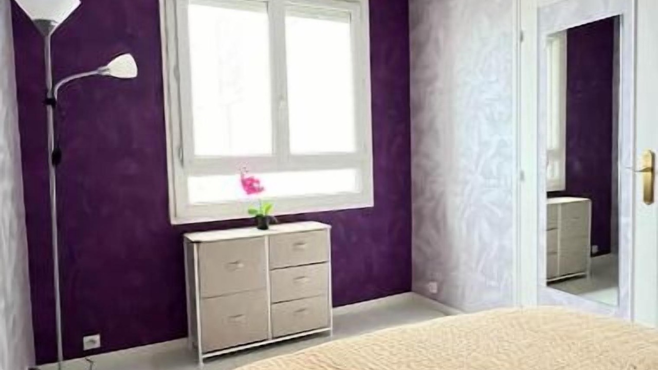 Photo of Bedroom in Argenteuil