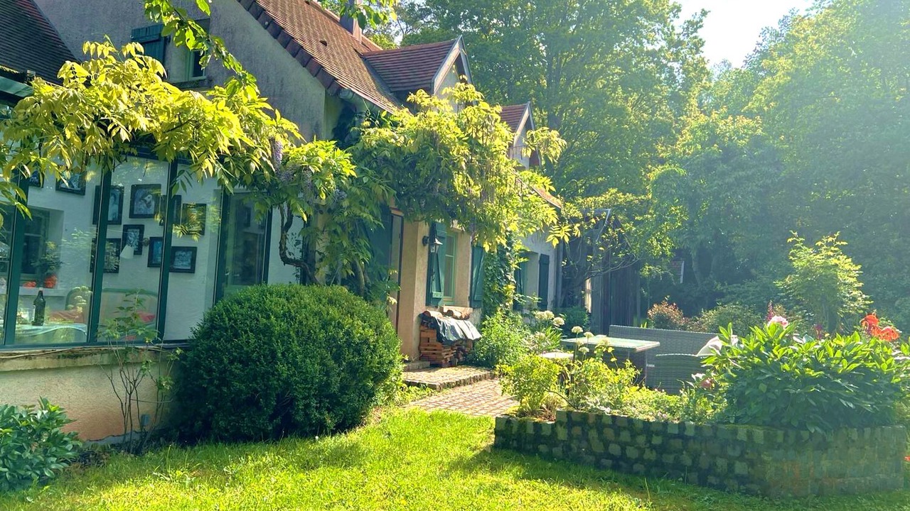 Photo of Outdoor in Taintrux
