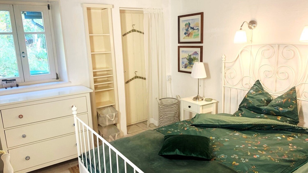Photo of Bedroom in Taintrux
