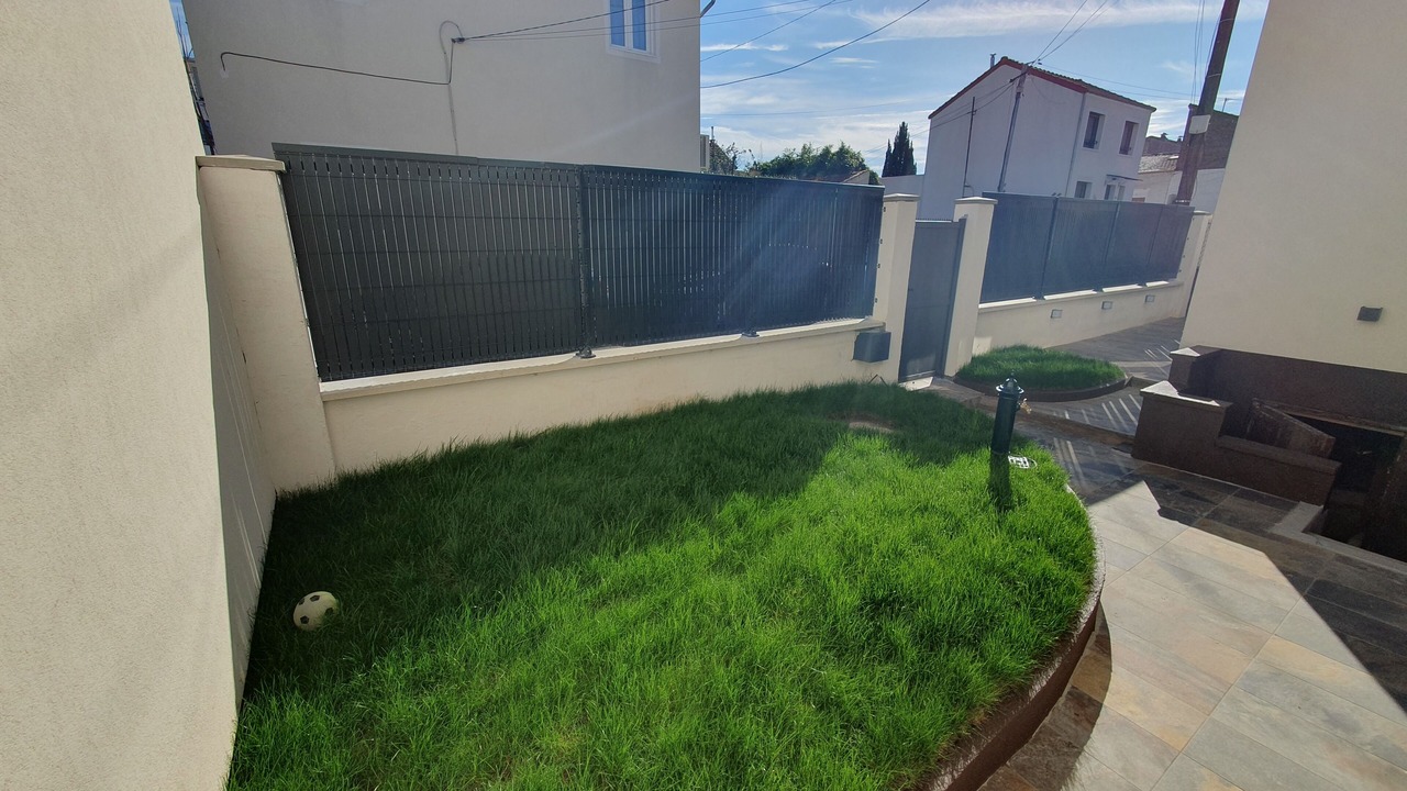 Photo of Outdoor in Colombes