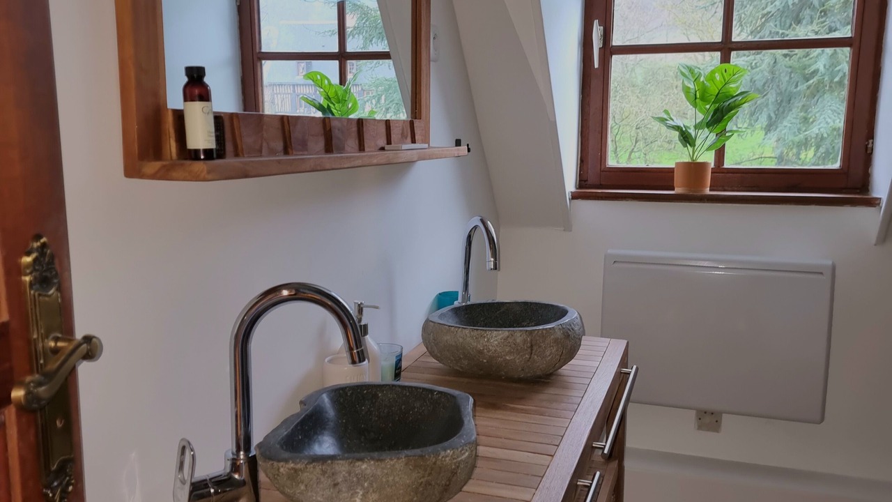 Photo of Bathroom in Mesnil-Val