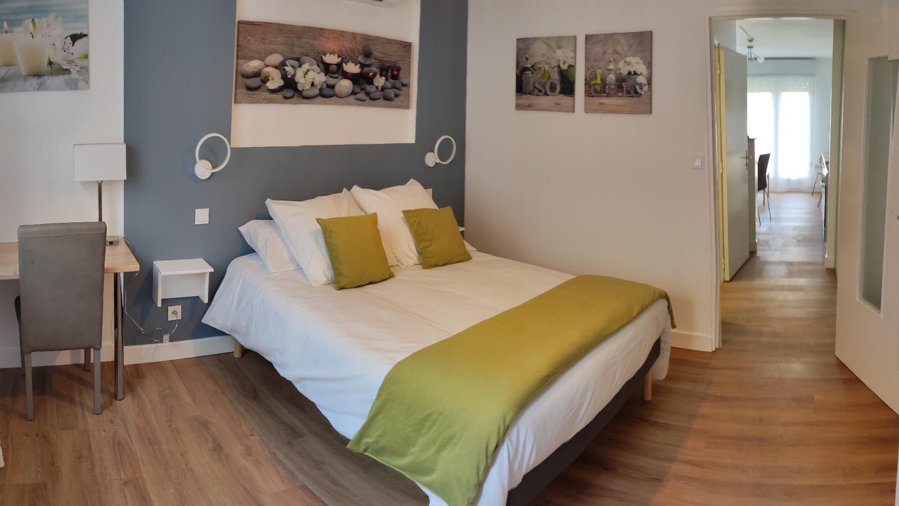 Photo of Bedroom in Les Aix-d'Angillon
