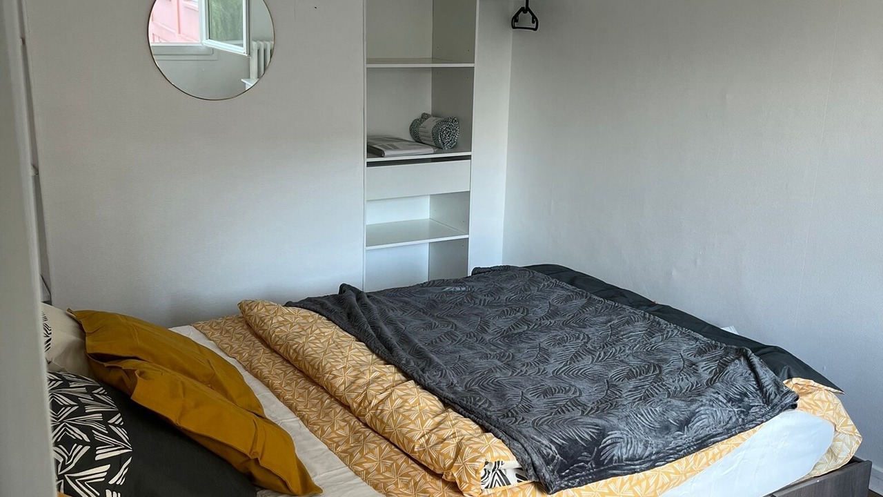 Photo of Bedroom in Centre Ville Rive Gauche