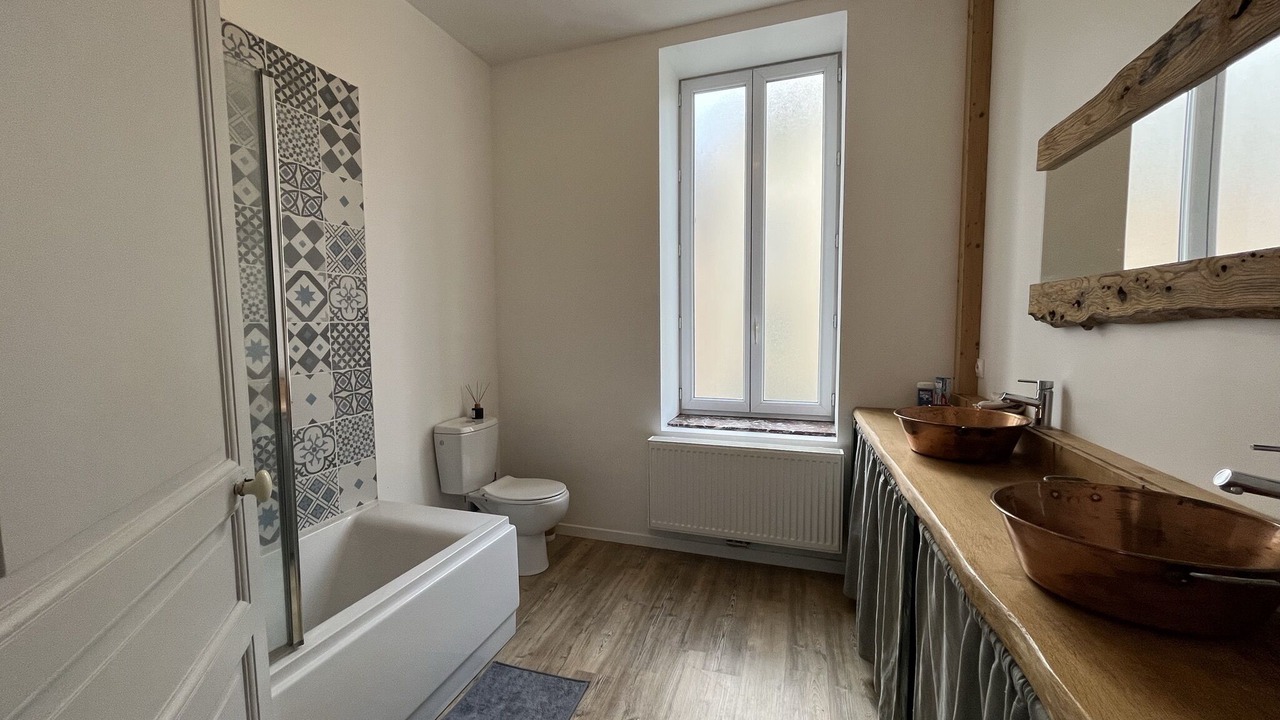 Photo of Bathroom in Vireux-Wallerand