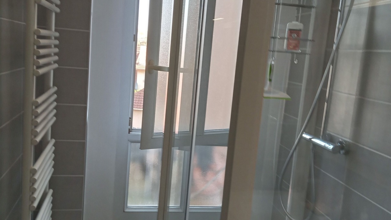 Photo of Bathroom in La Garenne-Colombes