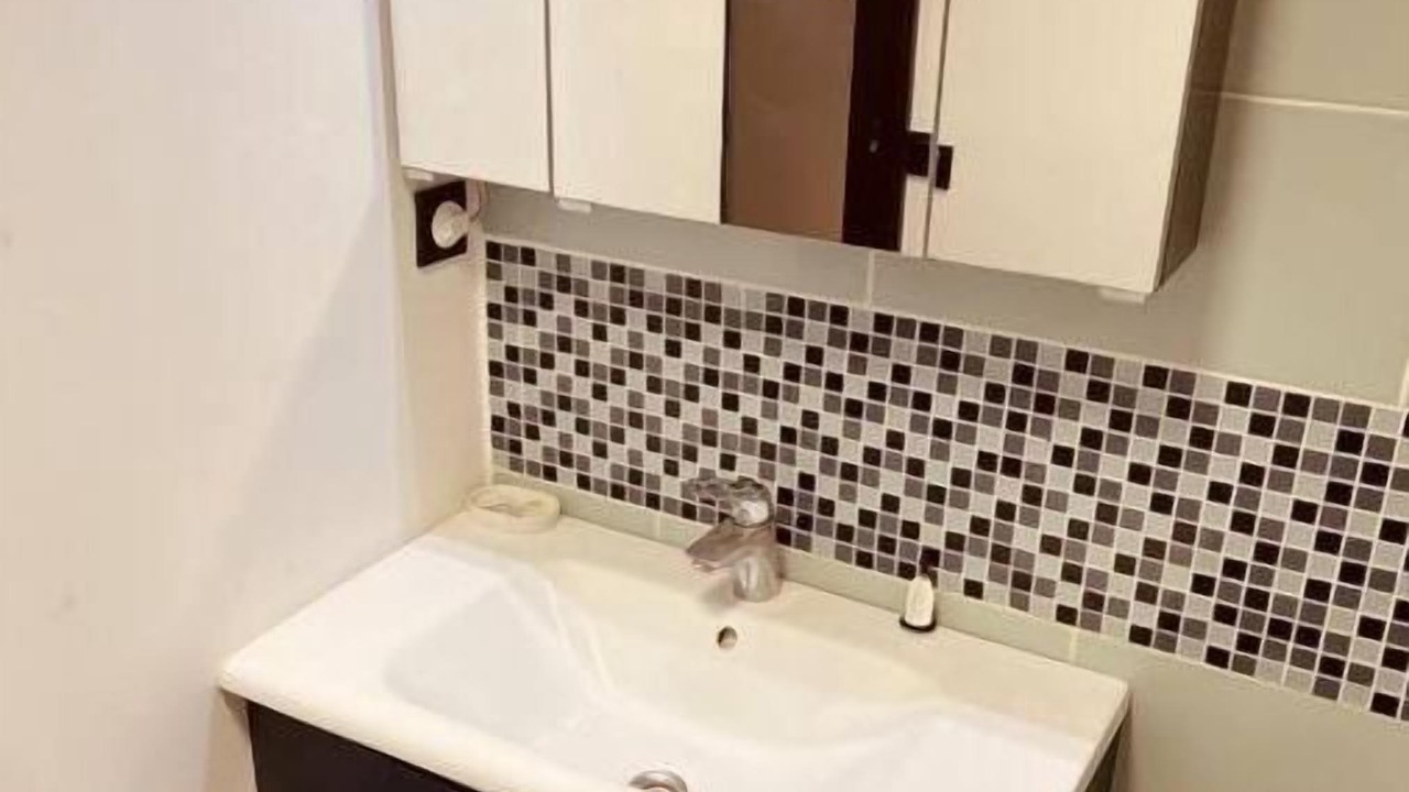 Photo of Bathroom in Saint-Gratien