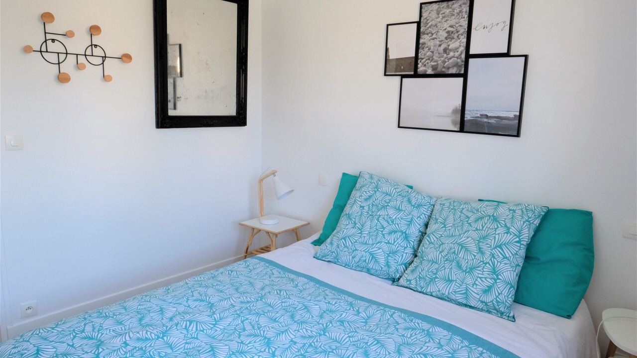 Photo of Bedroom in Avon