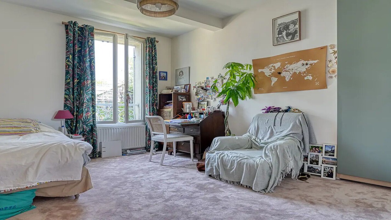 Photo of Bedroom in Vaucresson