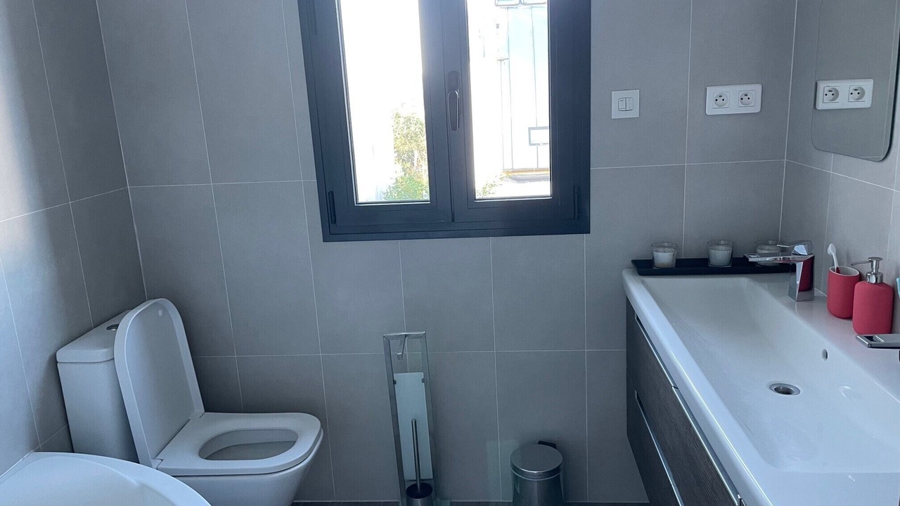 Photo of Bathroom in Saint-Cloud