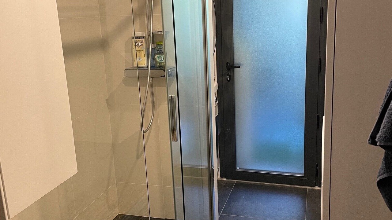 Photo of Bathroom in Saint-Cloud