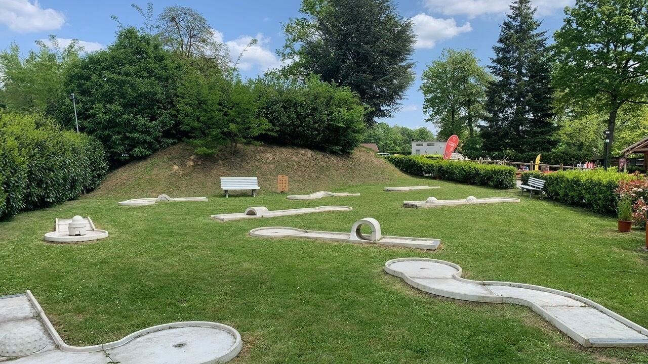 Photo of Outdoor in Saint-Cheron