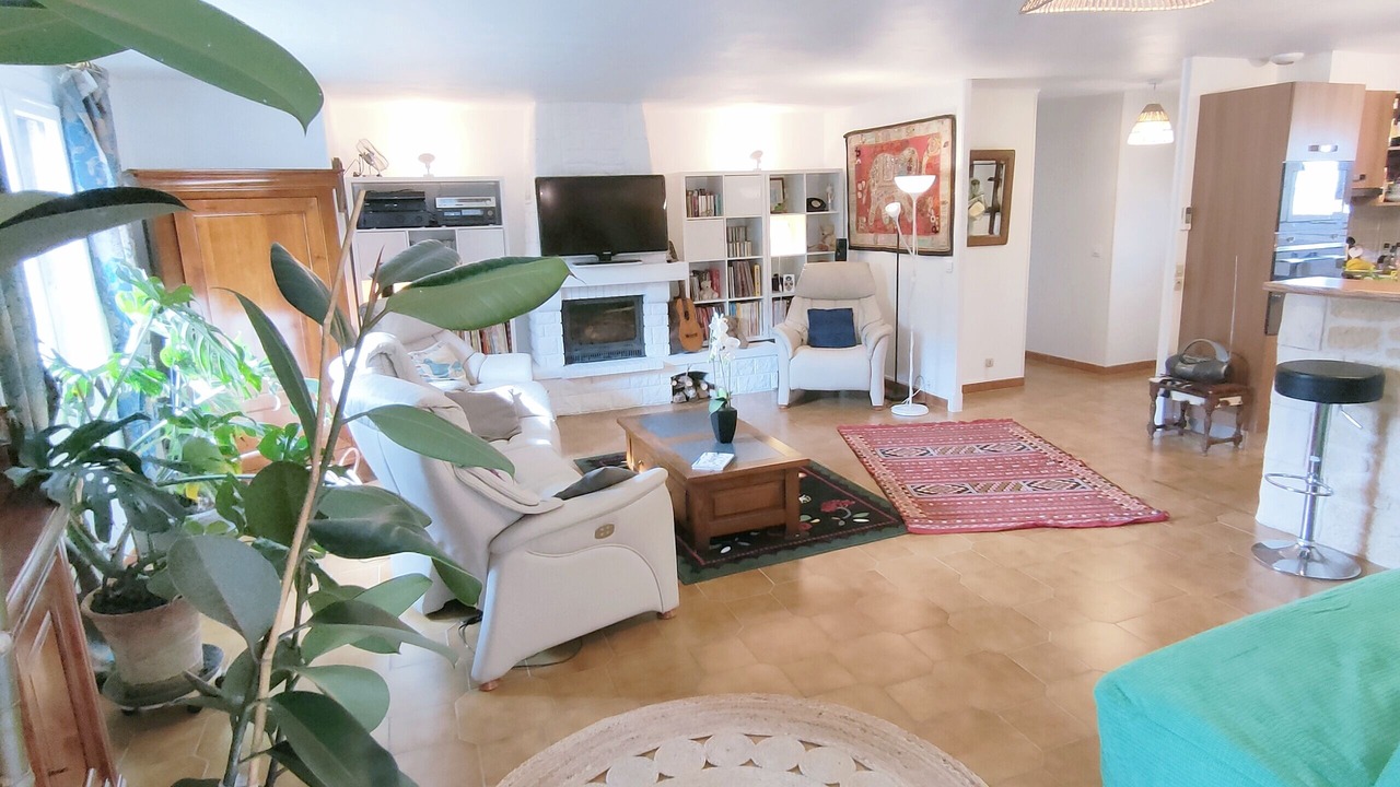 Photo of Livingroom in Roujan