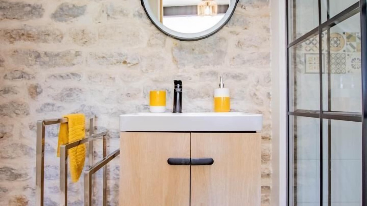 Photo of Bathroom in Sainte-Helene