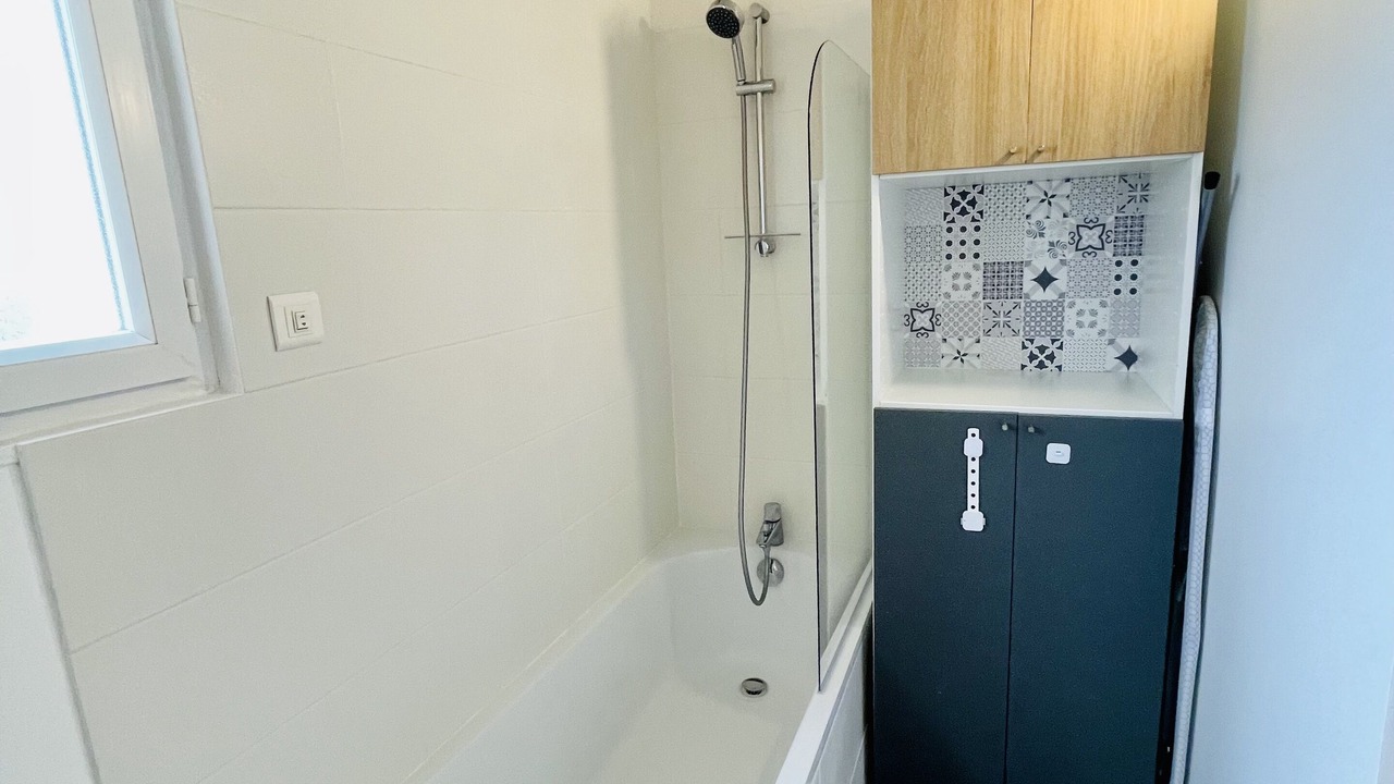 Photo of Bathroom in Conde-sur-Risle