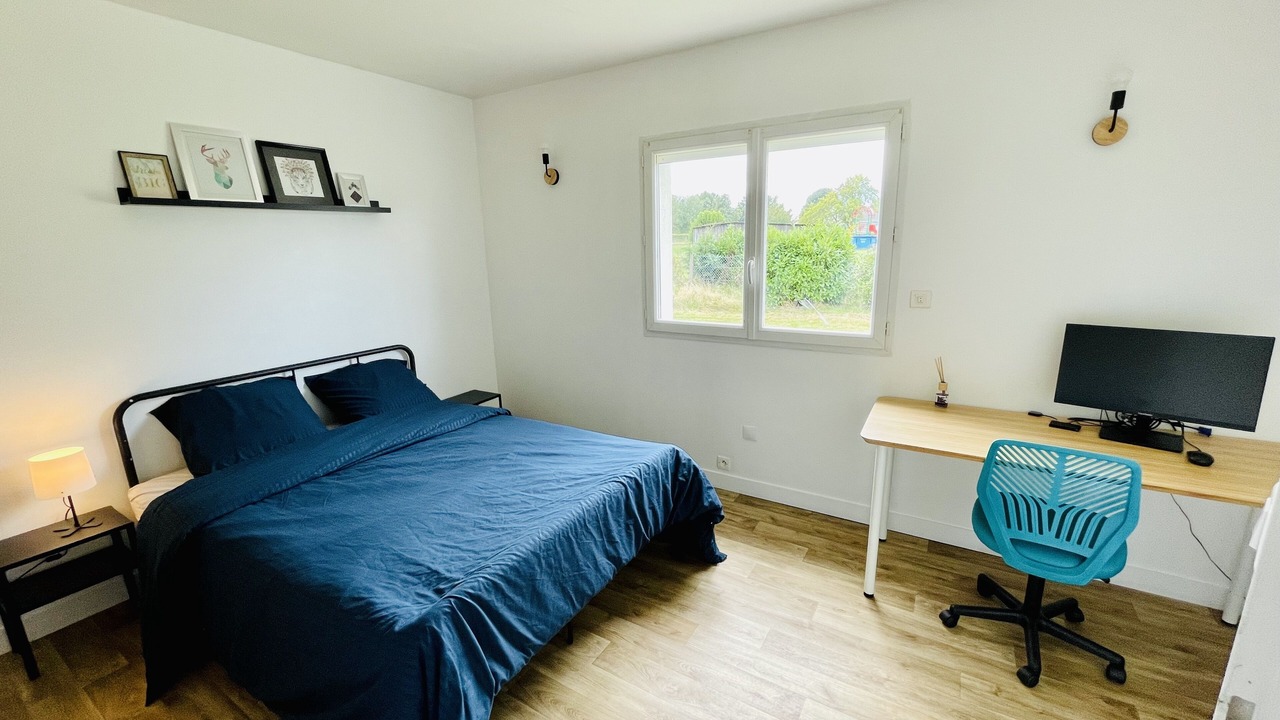 Photo of Bedroom in Conde-sur-Risle
