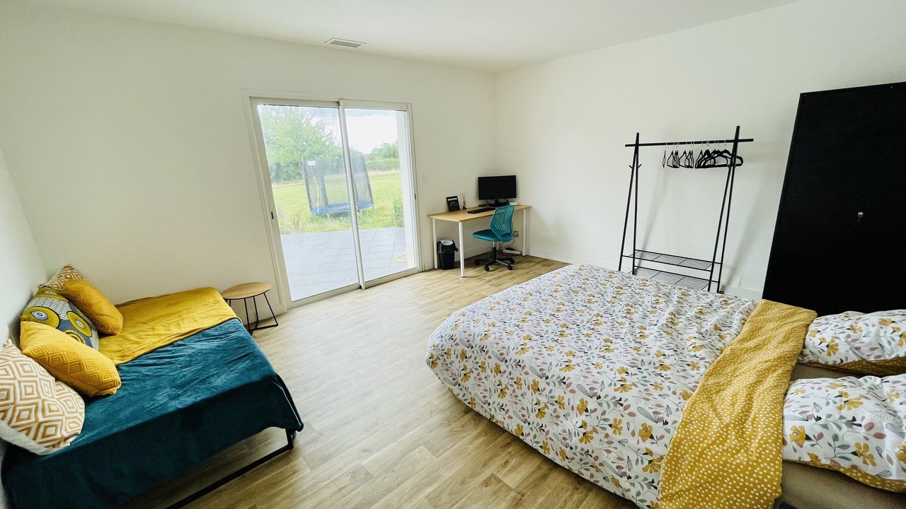 Photo of Bedroom in Conde-sur-Risle
