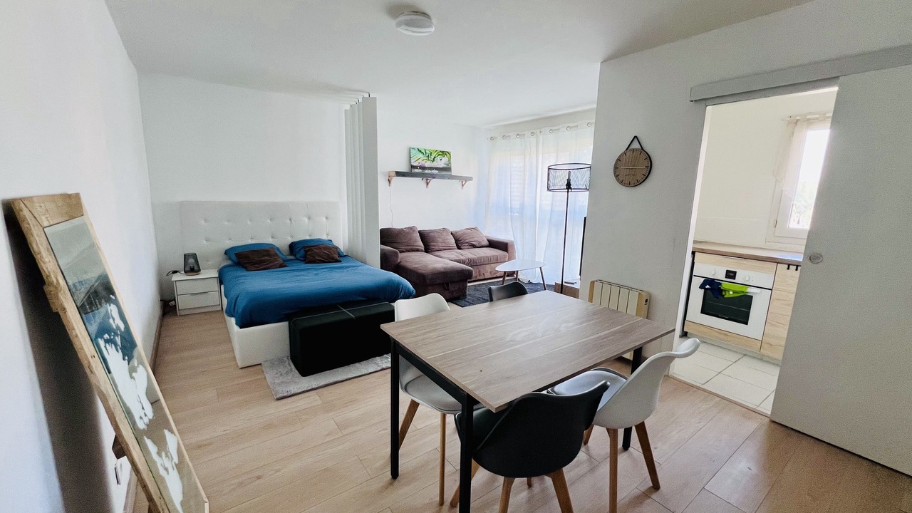 Photo of Bedroom in Meaux