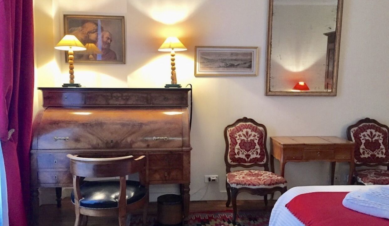 Photo of Bedroom in Quinze-Vingts