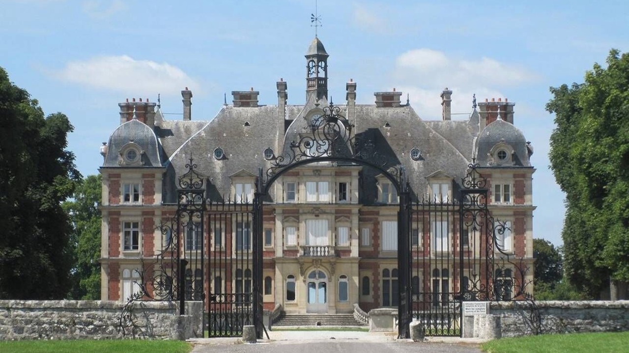 Photo of Others in Ocquerre