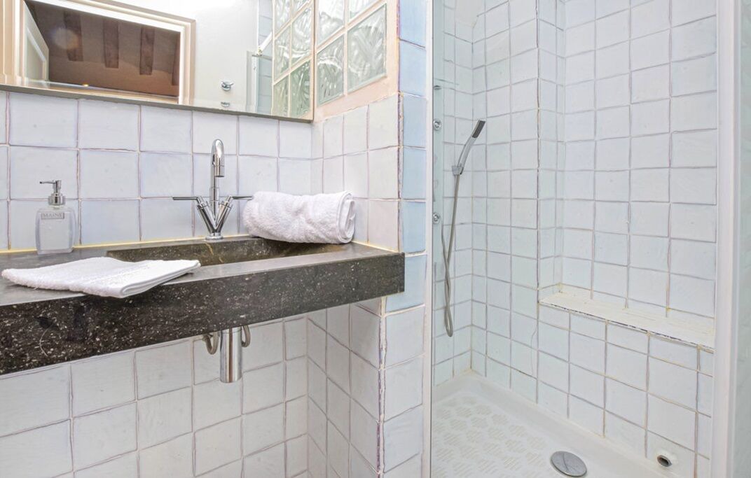 Photo of Bathroom in Ocquerre