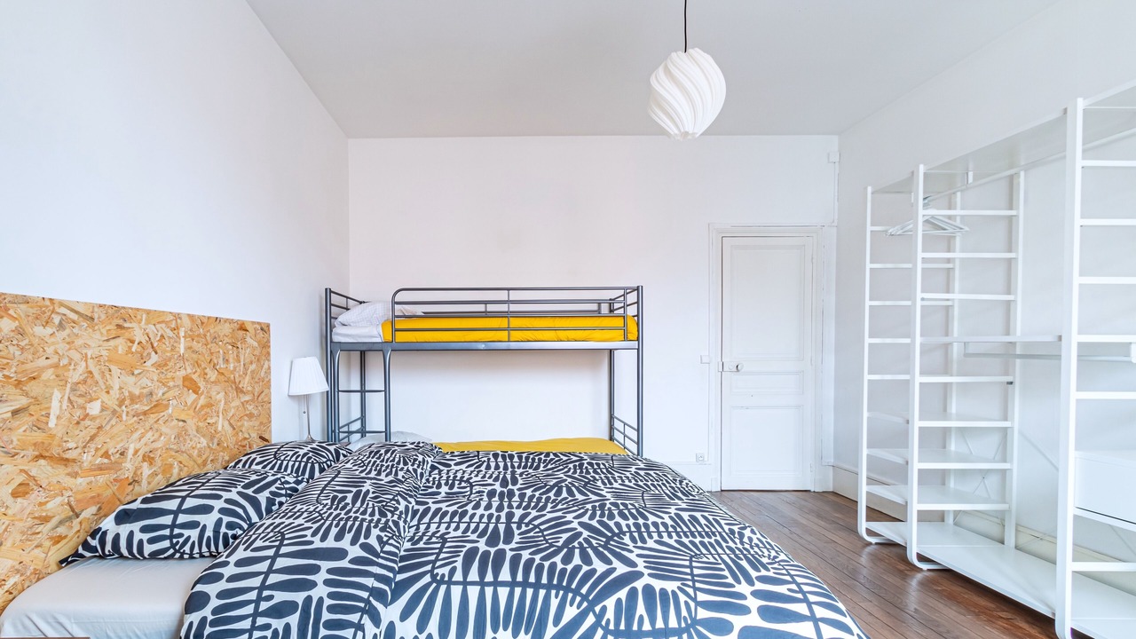 Photo of Bedroom in Gennevilliers