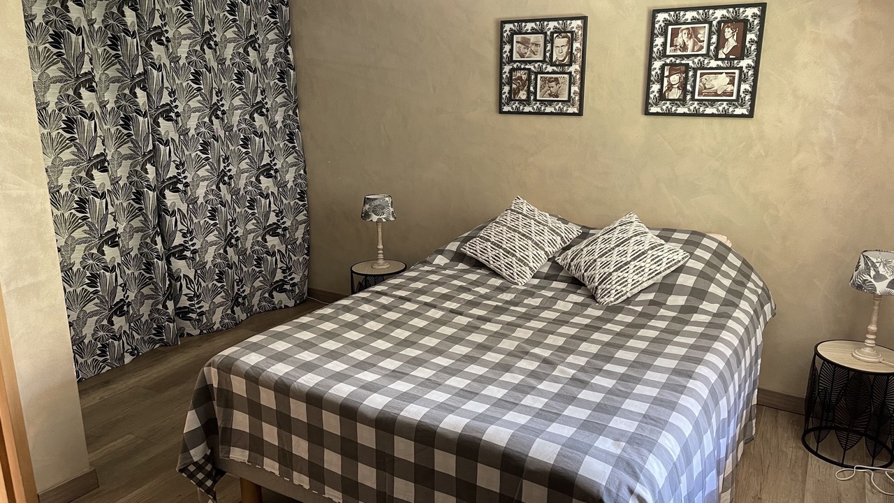 Photo of Bedroom in Salavre