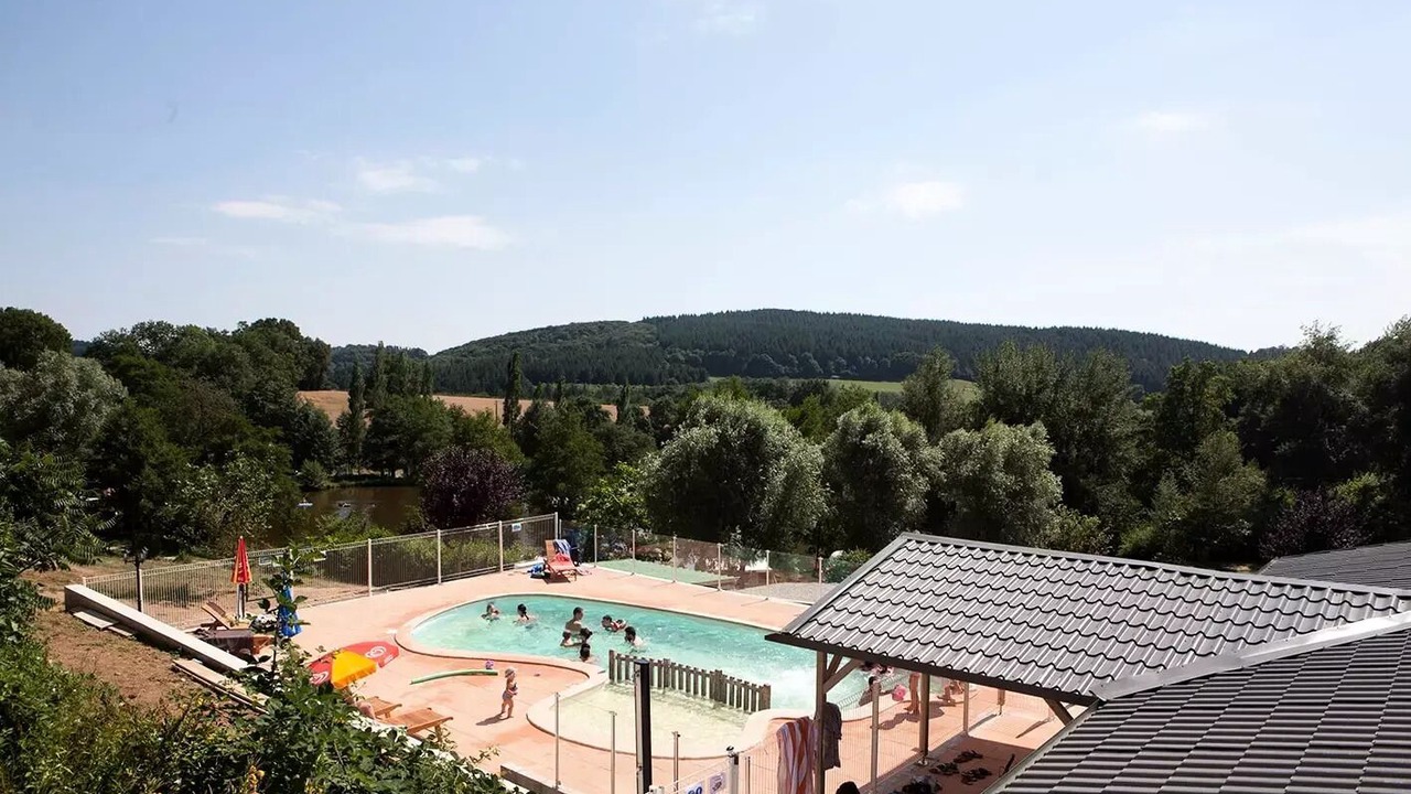 Photo of Outdoor in Saint-Leger-de-Fougeret