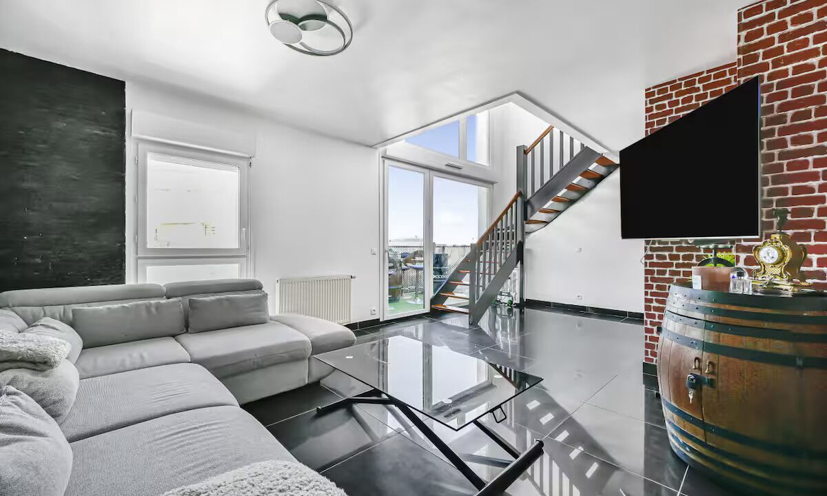 Photo of Livingroom in Pantin