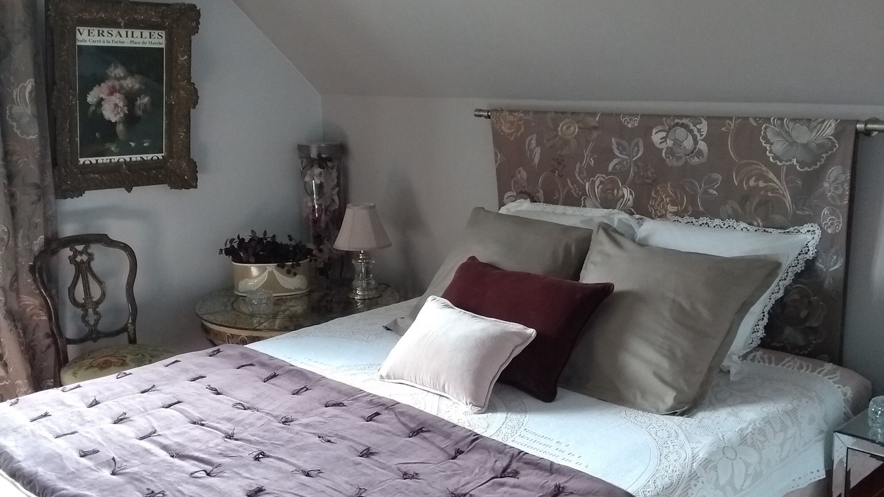 Photo of Bedroom in Plateau - Mont-Valerien