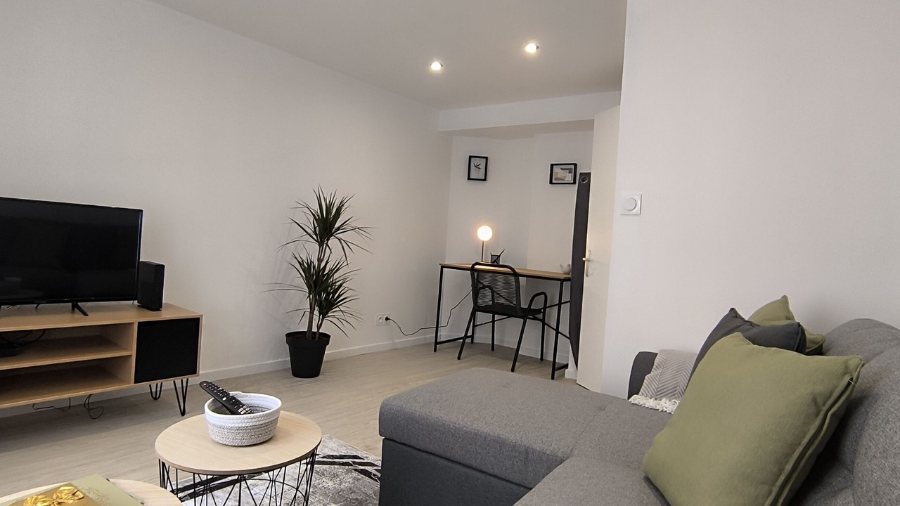 Photo of Livingroom in Bernay