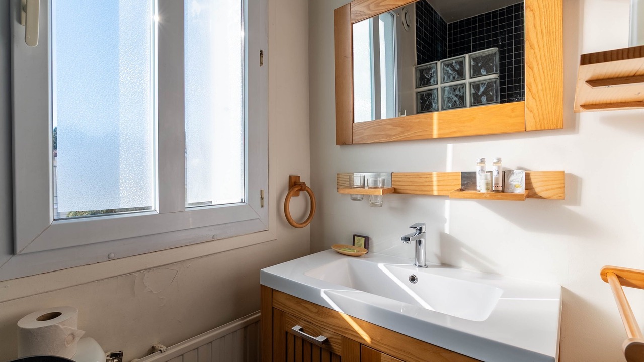Photo of Bathroom in Maisons-Alfort