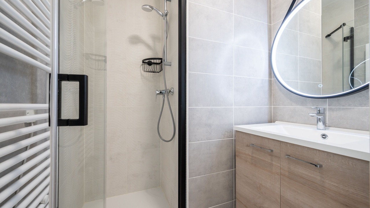 Photo of Bathroom in Serris