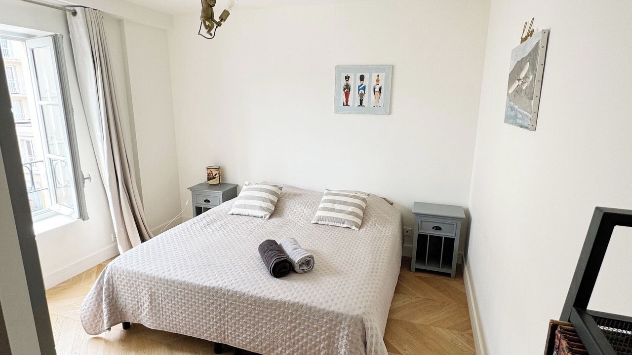 Photo of Bedroom in Notre-Dame