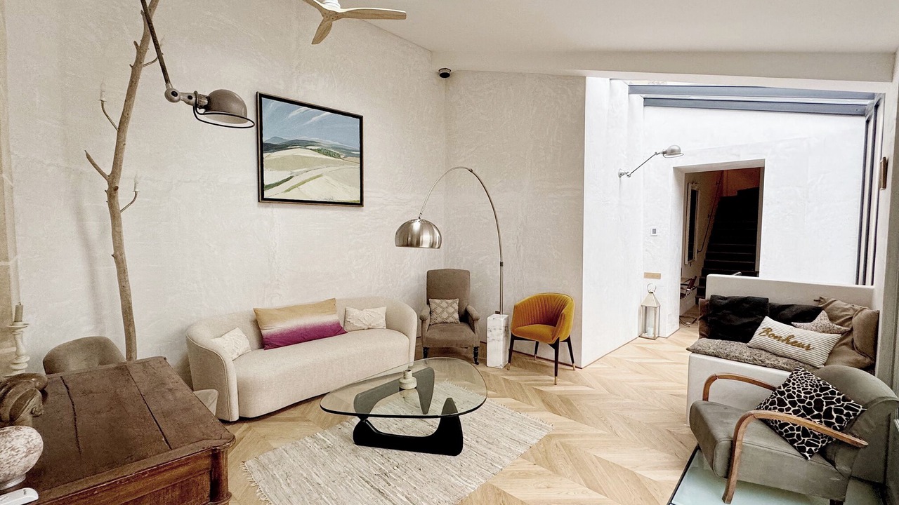 Photo of Livingroom in Notre-Dame