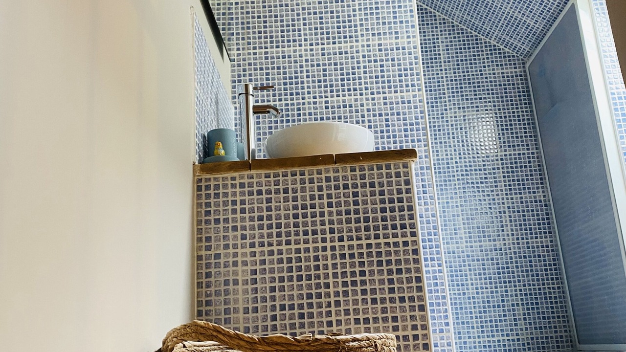 Photo of Bathroom in Moyenneville