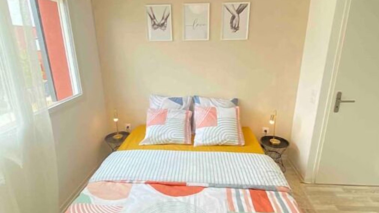 Photo of Bedroom in Amiens