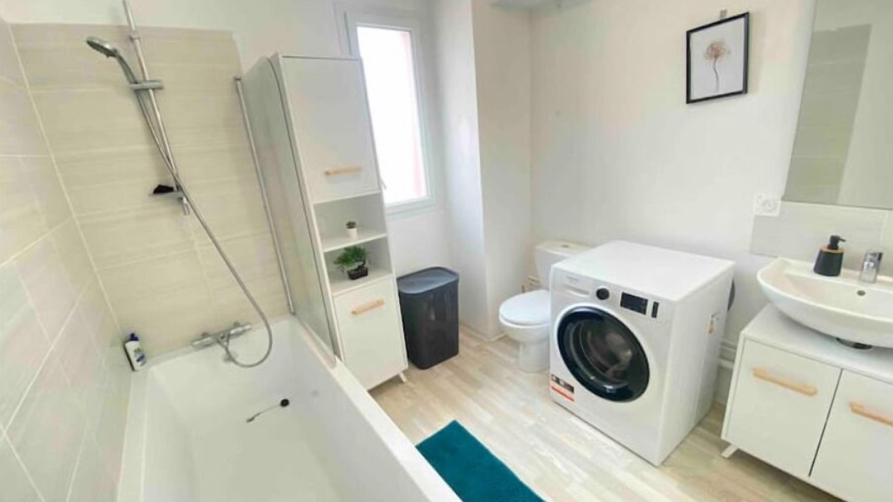 Photo of Bathroom in Amiens