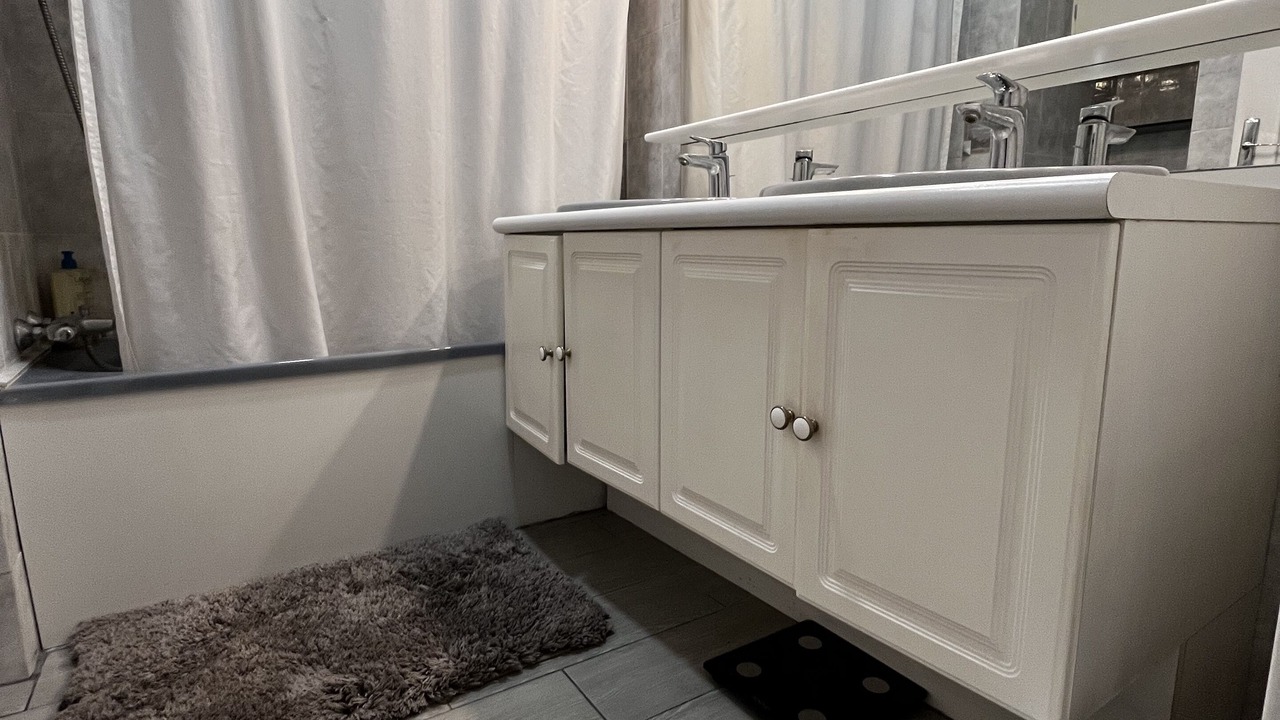 Photo of Bathroom in Gennevilliers