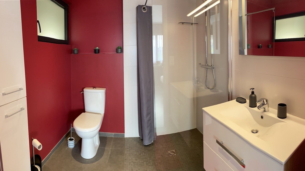 Photo of Bathroom in Merignies